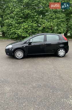 Хэтчбек Fiat Punto 2007 в 