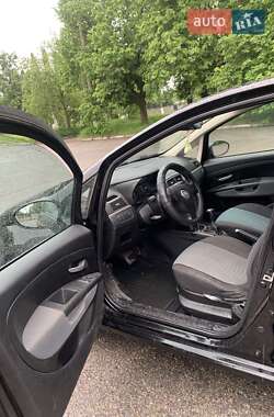 Хэтчбек Fiat Punto 2007 в 