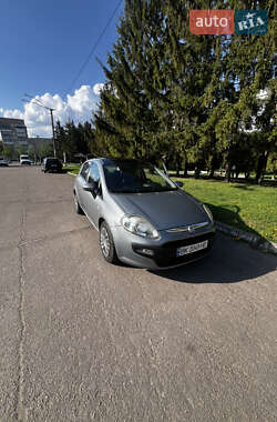 Хэтчбек Fiat Punto 2010 в Ровно