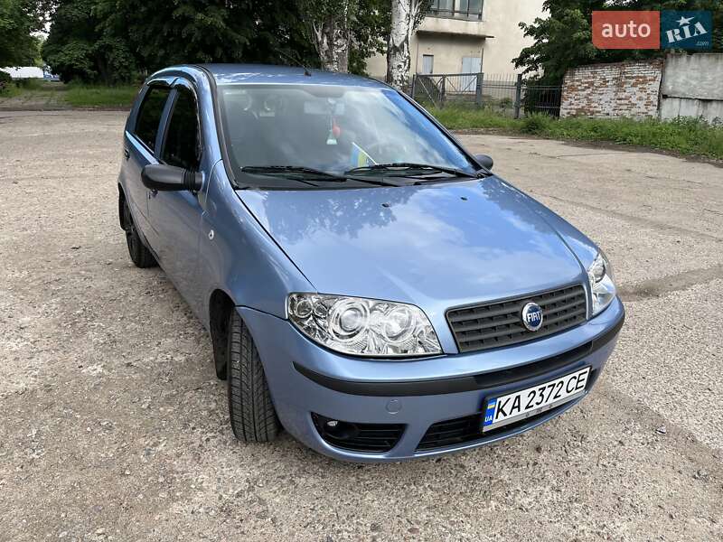 Хэтчбек Fiat Punto 2007 в Первомайске