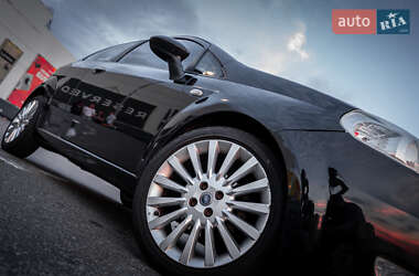 Хэтчбек Fiat Punto 2006 в 