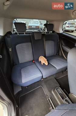 Хэтчбек Fiat Punto 2008 в 