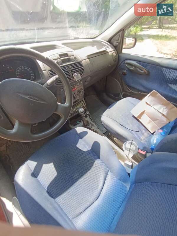 Хэтчбек Fiat Punto 2001 в Дружковке