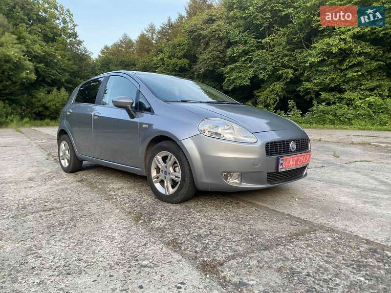 Хэтчбек Fiat Punto 2006 в 