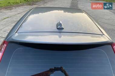 Хэтчбек Fiat Punto 2006 в 