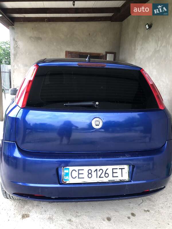 Хэтчбек Fiat Punto 2007 в Черновцах