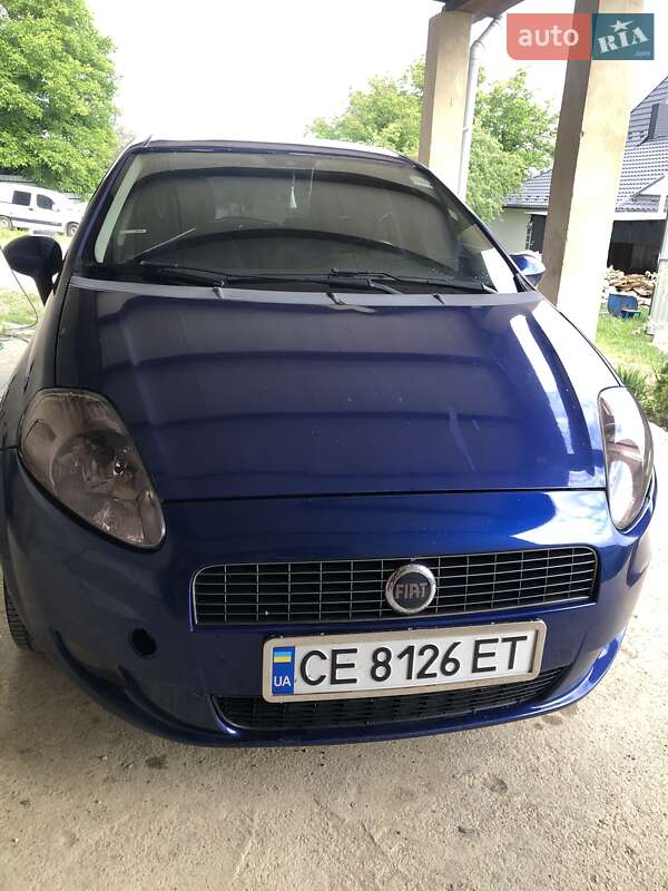 Хэтчбек Fiat Punto 2007 в Черновцах