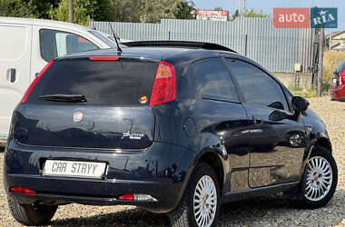 Хэтчбек Fiat Punto 2009 в 