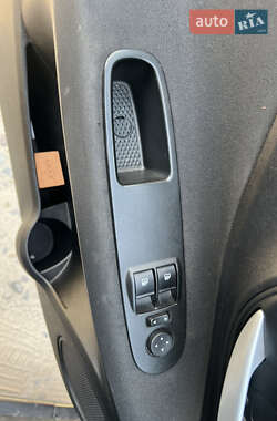 Хэтчбек Fiat Punto 2014 в 