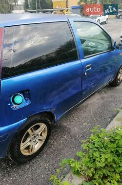 Хэтчбек Fiat Punto 1995 в 