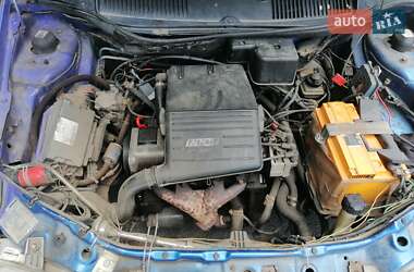 Хэтчбек Fiat Punto 1995 в 