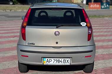 Хэтчбек Fiat Punto 2010 в 