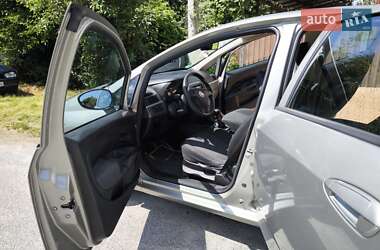 Хэтчбек Fiat Punto 2008 в 