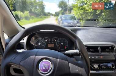 Хэтчбек Fiat Punto 2008 в 