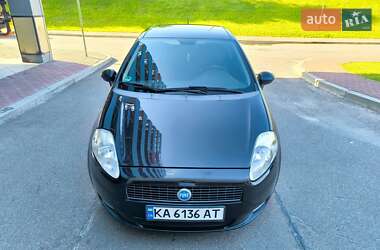 Хэтчбек Fiat Punto 2006 в 