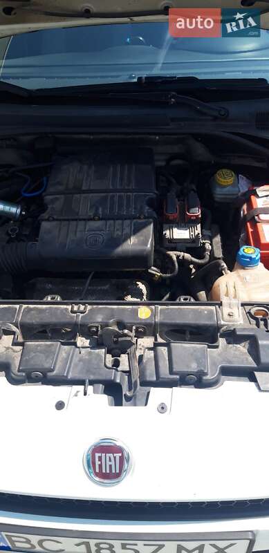Хетчбек Fiat Punto 2013 в Бориславі