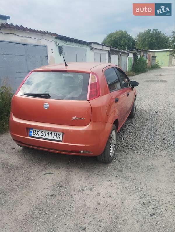 Хетчбек Fiat Punto 2006 в Старокостянтинові