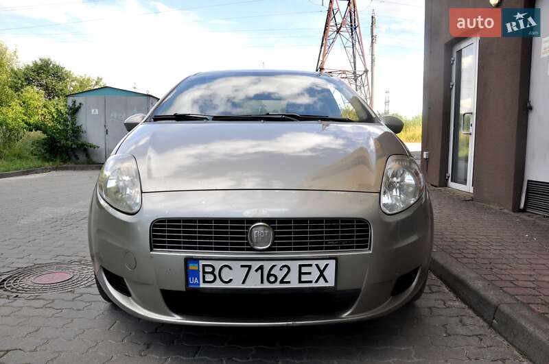Хетчбек Fiat Punto 2007 в Львові