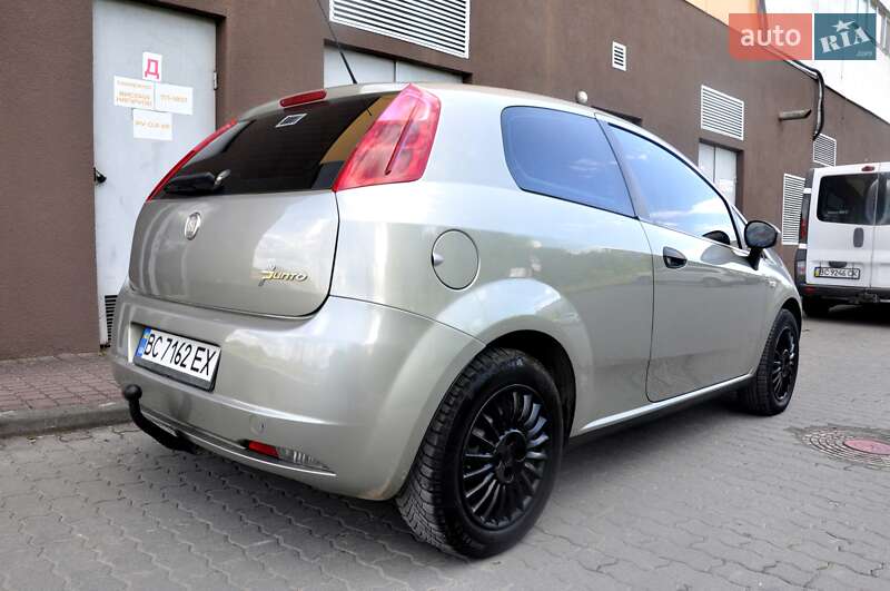 Хетчбек Fiat Punto 2007 в Львові