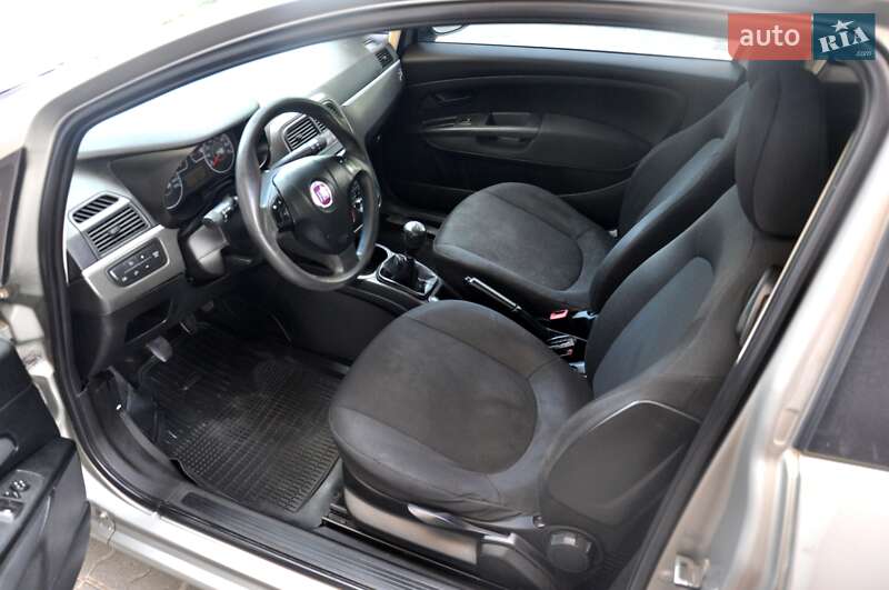 Хетчбек Fiat Punto 2007 в Львові