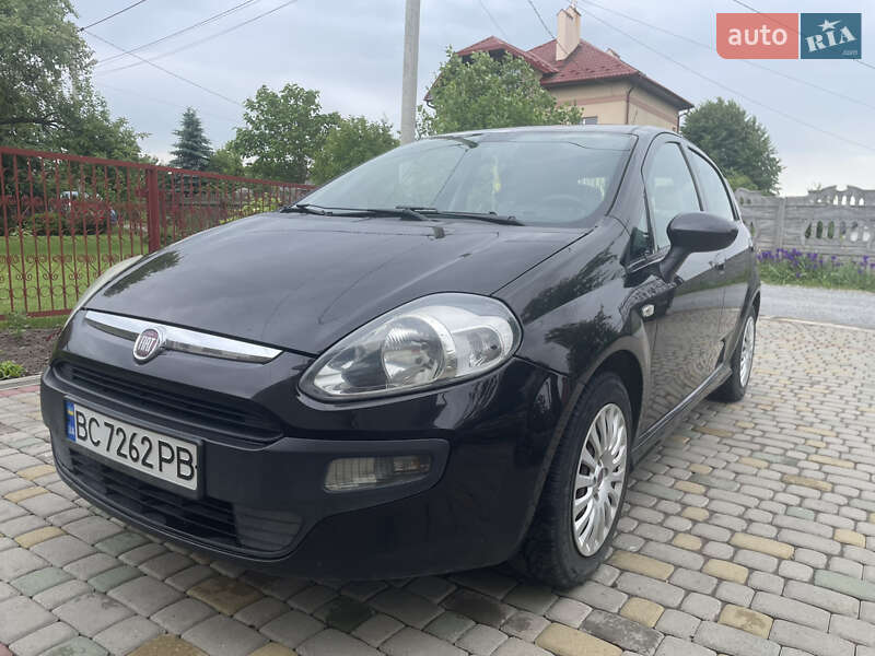 Хетчбек Fiat Punto 2010 в Львові