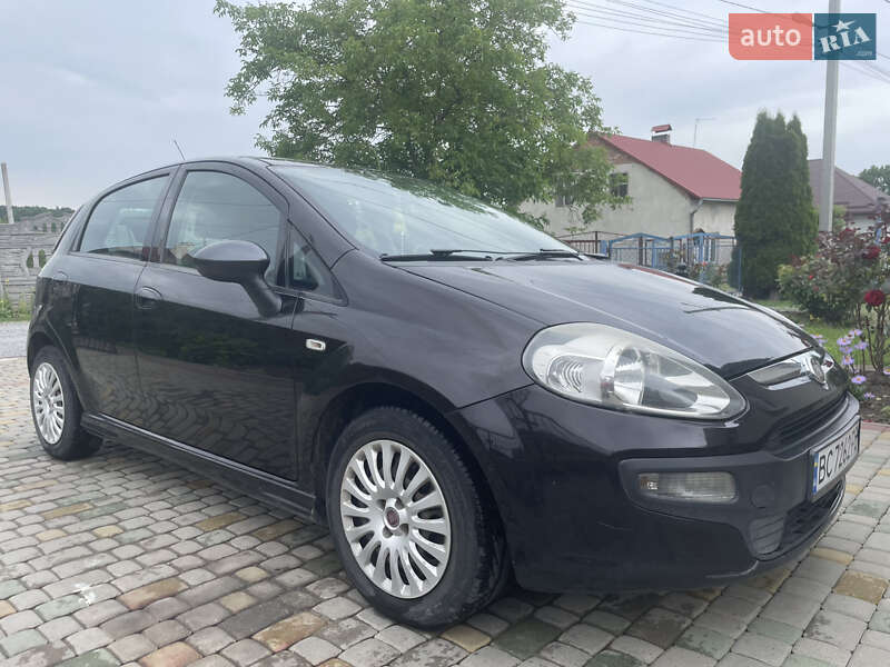 Хетчбек Fiat Punto 2010 в Львові