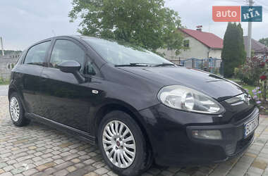 Хэтчбек Fiat Punto 2010 в 