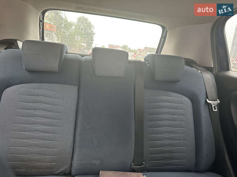 Хэтчбек Fiat Punto 2009 в Коломые фото 10 Хэтчбек Fiat Punto 2009 в Коломые