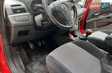 Хэтчбек Fiat Punto 2007 в 