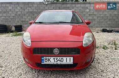 Хэтчбек Fiat Punto 2007 в 