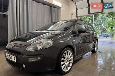 Хэтчбек Fiat Punto 2009 в 