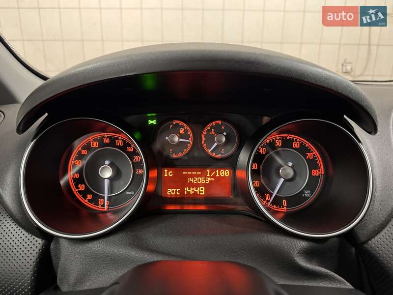 Хетчбек Fiat Punto 2009 в Рівному