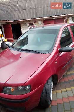 Хэтчбек Fiat Punto 2000 в 