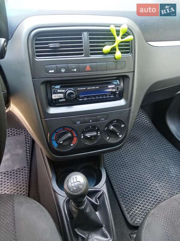 Хетчбек Fiat Punto 2008 в Дрогобичі