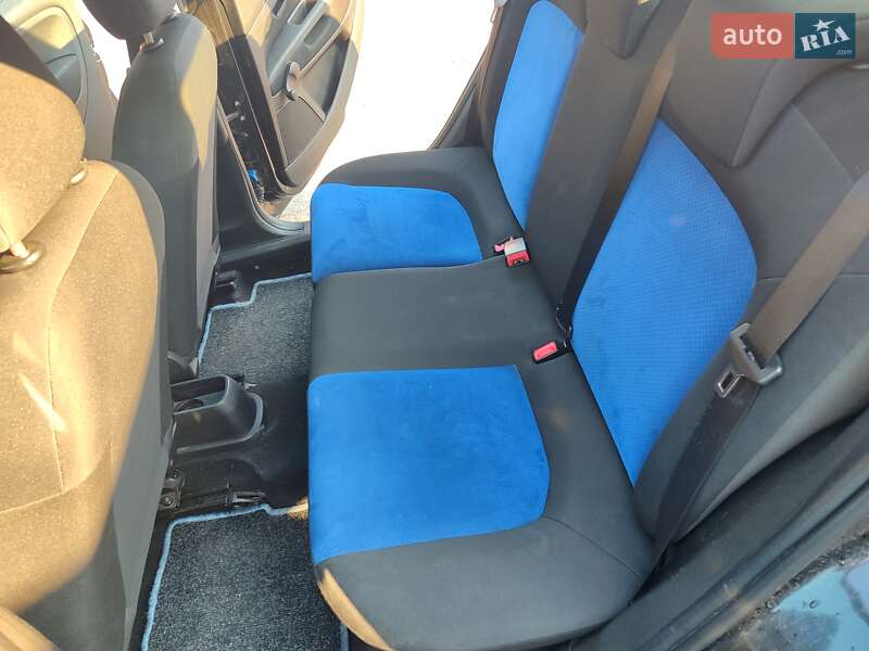 Хэтчбек Fiat Punto 2007 в Львове фото 12 Хэтчбек Fiat Punto 2007 в Львове