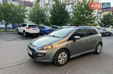 Хэтчбек Fiat Punto 2011 в 