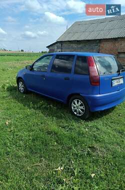 Хэтчбек Fiat Punto 1995 в 