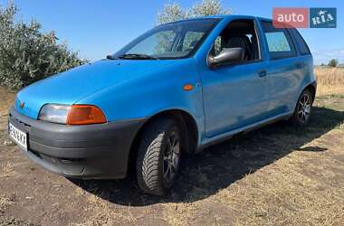 Хэтчбек Fiat Punto 1999 в Кривом Роге