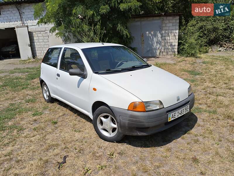 Хэтчбек Fiat Punto 1993 в Днепре