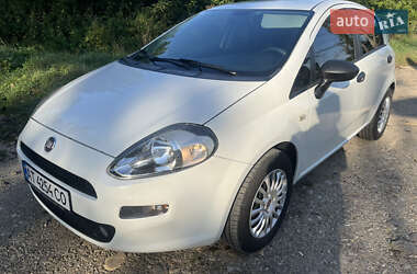 Хэтчбек Fiat Punto 2012 в 