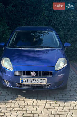 Хэтчбек Fiat Punto 2009 в Коломые