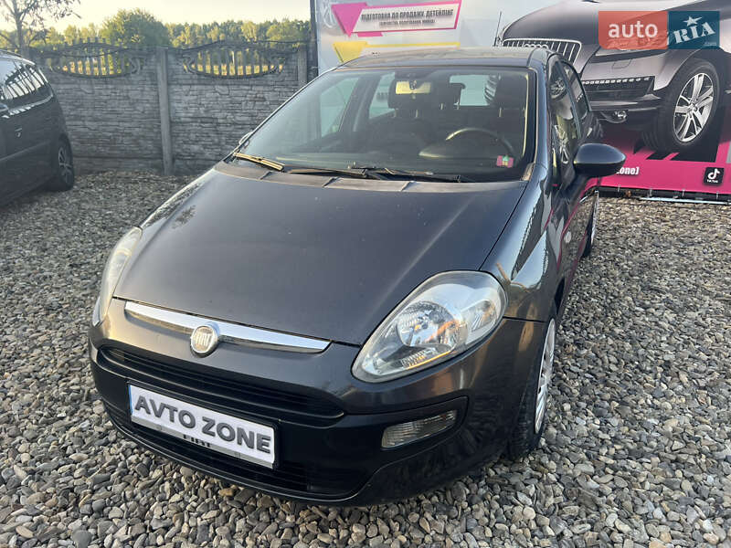Хэтчбек Fiat Punto 2010 в Коломые