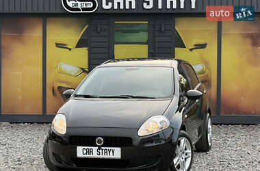 Хетчбек Fiat Punto 2009 в Стрию