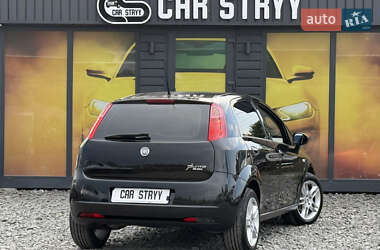 Хэтчбек Fiat Punto 2009 в 