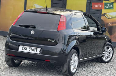Хэтчбек Fiat Punto 2009 в 