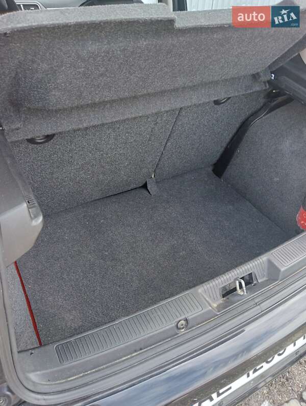 Хэтчбек Fiat Punto 2009 в Черкассах фото 16 Хэтчбек Fiat Punto 2009 в Черкассах