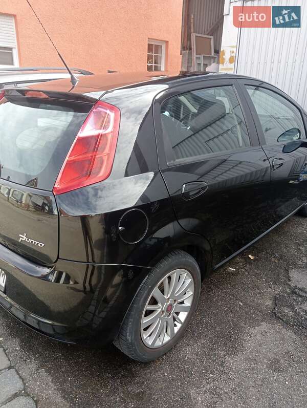 Хэтчбек Fiat Punto 2009 в Черкассах фото 22 Хэтчбек Fiat Punto 2009 в Черкассах
