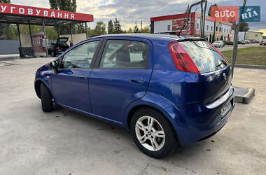 Хэтчбек Fiat Punto 2008 в 
