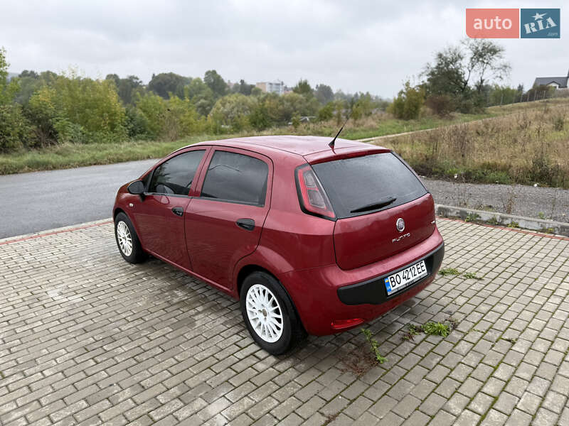 Хетчбек Fiat Punto 2010 в Тернополі