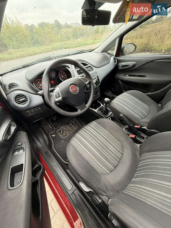 Хетчбек Fiat Punto 2010 в Тернополі